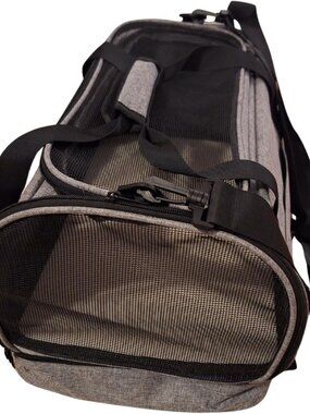 nwot small KJ Lightweight Durable Pet Carrier for Small Dogs & Cats